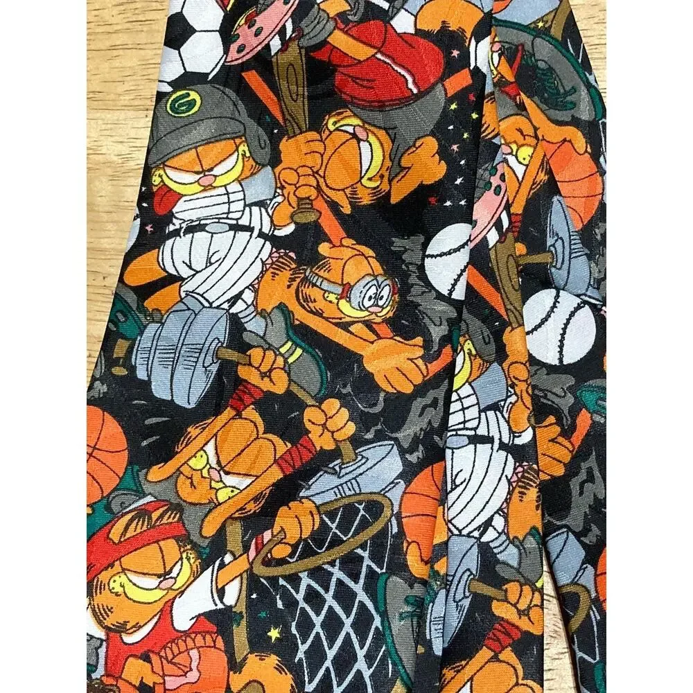 Hot Cakes‎ Balancine Men’s Necktie Novelty Garfield Sports Basketball Soccer
